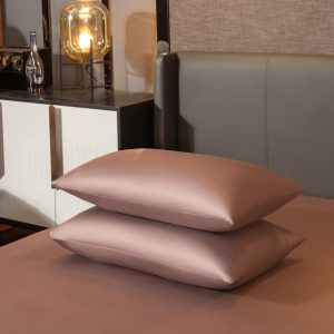 literie marron en coton