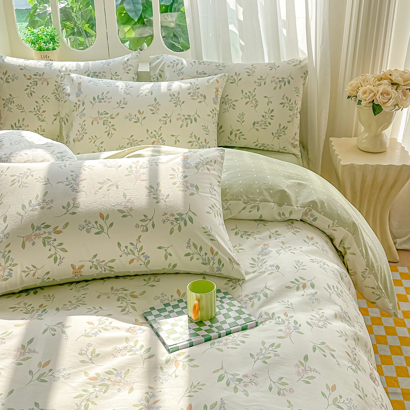 couette à motif floral